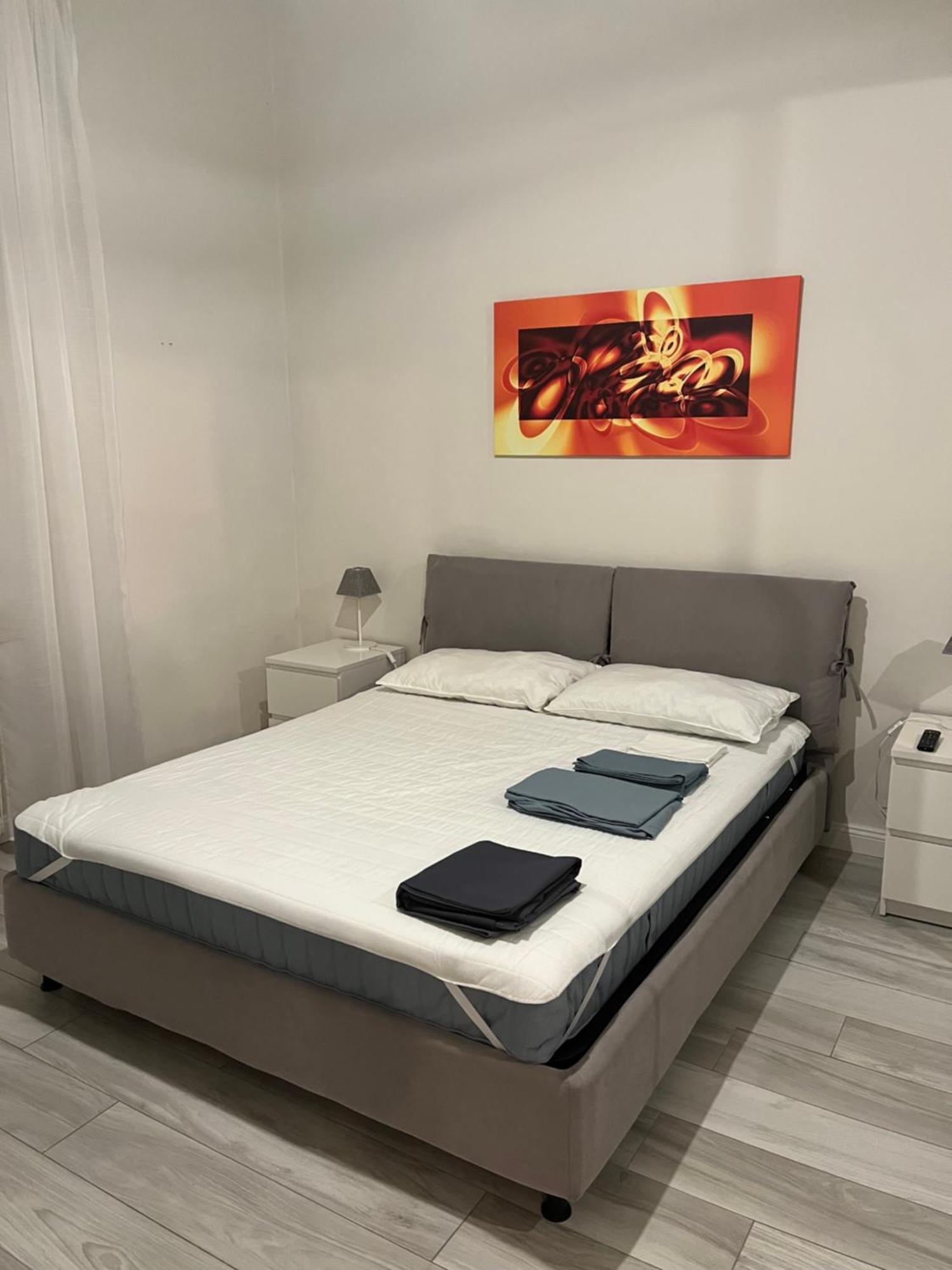 Grazioso Appartamento In Zona Centrale. 蒙特卡蒂尼泰尔梅 外观 照片